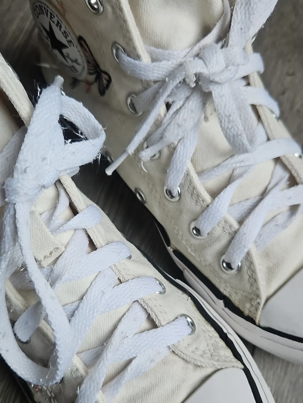 Kid's Chuck Taylor All Star High Top Sneaker Big Kid - Butterfly, Off White Sz 3 - Picture 10 of 10
